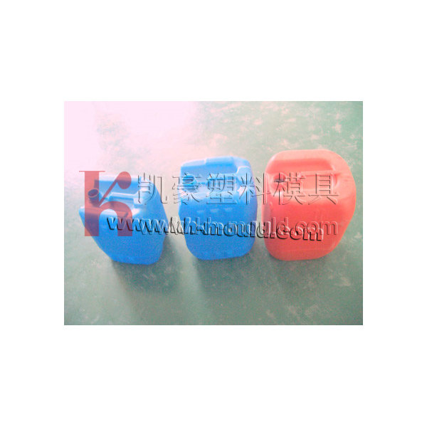 Blow bucket mould 010